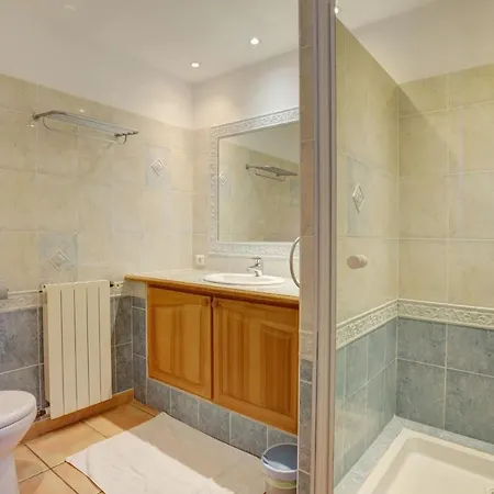 De Charme, 8 Pers, Climatisee, Piscine Chauffee, Calme Garanti * Roquebrune-sur Argens