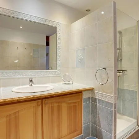 De Charme, 8 Pers, Climatisee, Piscine Chauffee, Calme Garanti
